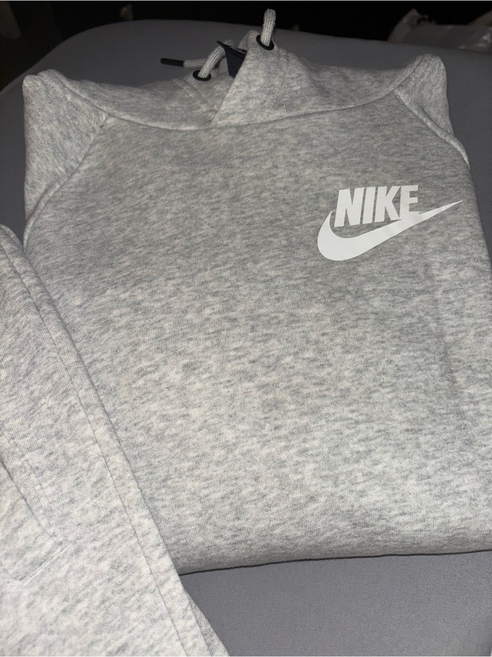 Nike women’s Light Grey Sweatshirt & Joggers Set with White Logo - Picture 2 of 5